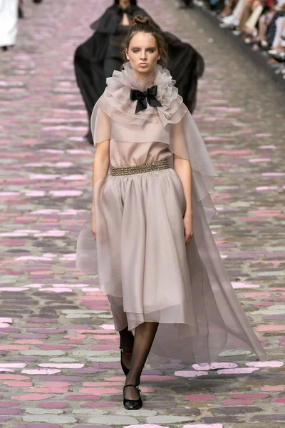 Look 46